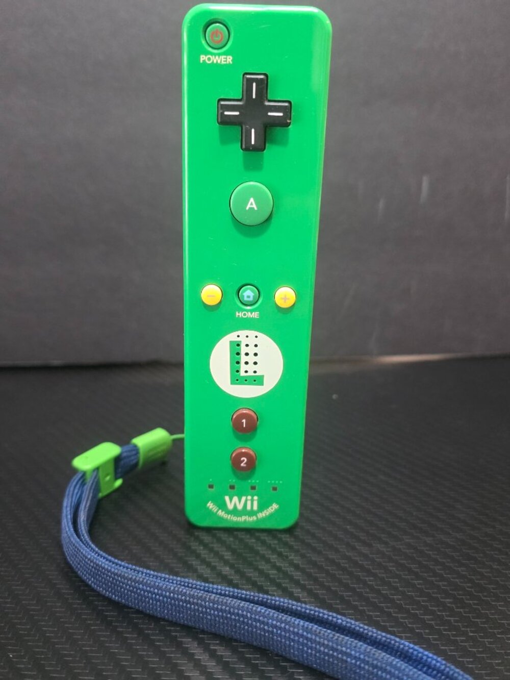 Nintendo Wii Luigi's remote